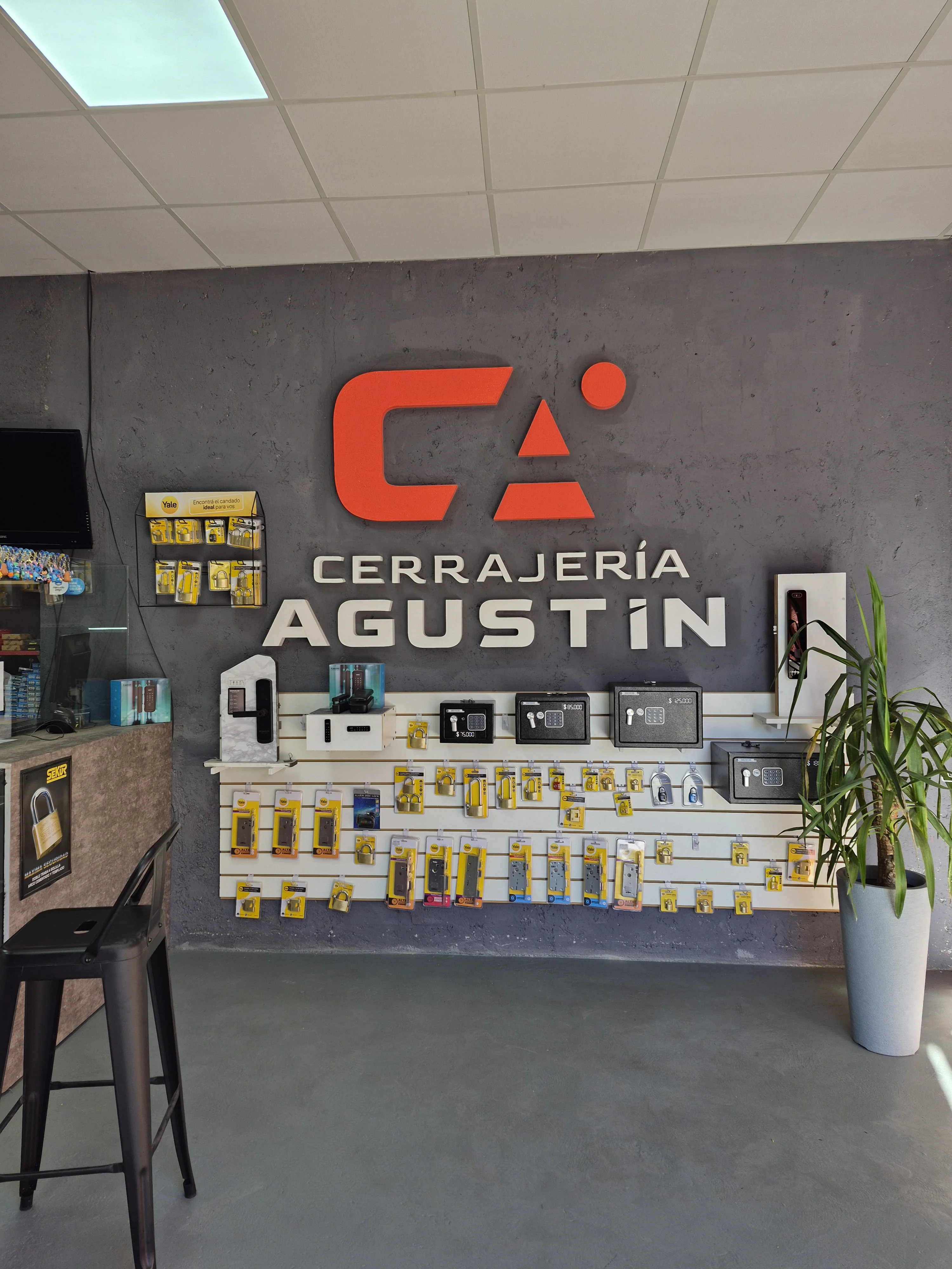 Interior Cerrajería